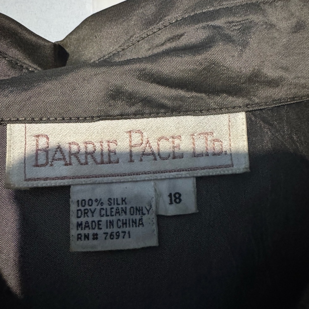 Barrie Pace LTd Button-Down 100% Silk Shirt Size 18 - Picture 4 of 4